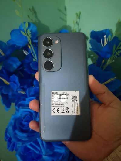 Tecno spark 40 pro plus 10months warranty complete box 10/10 condition