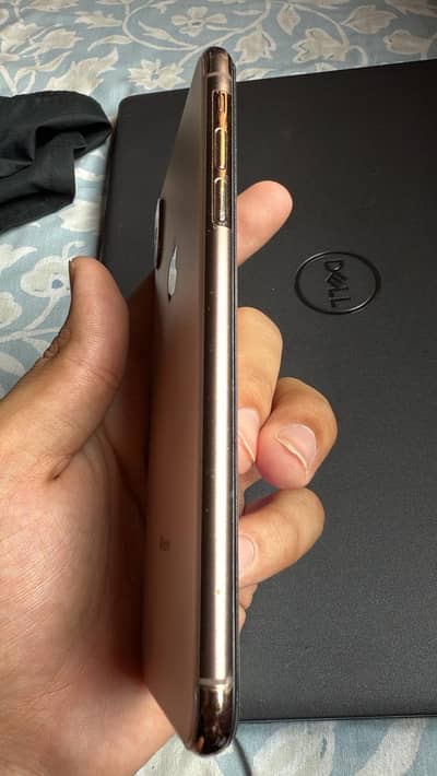 Iphone XS MAX pta approved 64 gb