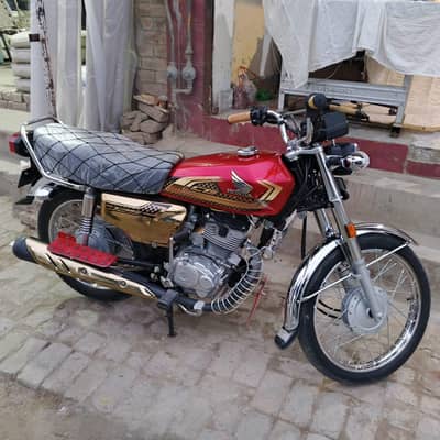 Honda cg125 self start gold edition totally genuine