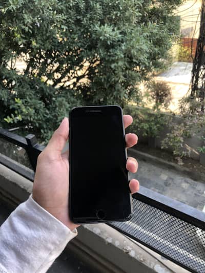 Iphone 7plus pta approved