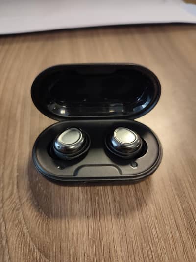 Ronin mist R-7055 Earbuds