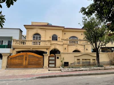 House For Rent In Bahria Town Phase 3