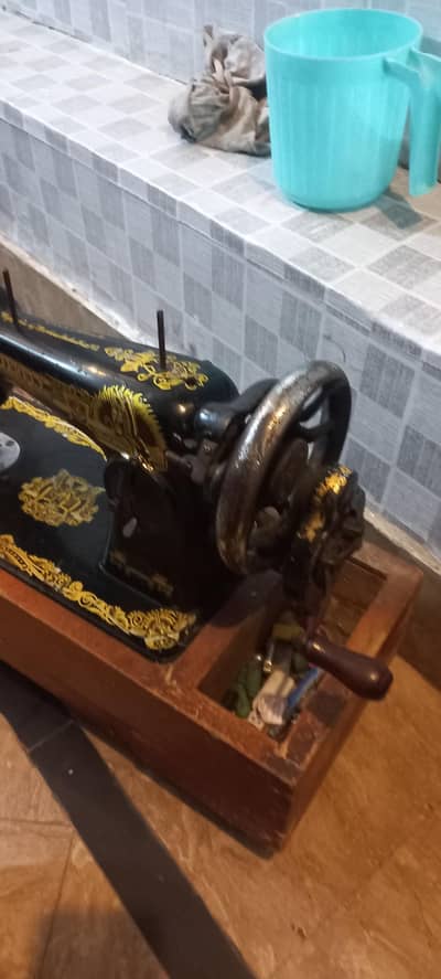 sewing machine