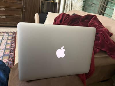 Macbook pro 2015 Core i7 3.1 ghz