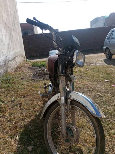 Motorcycle 2013 model for sale urgent for sale