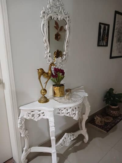 New Console and Decoration corner