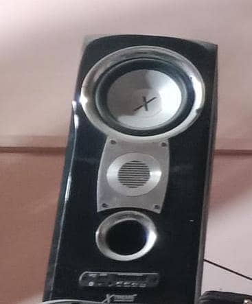 condition ok h blkl koi msla n h SB ok h no repairing