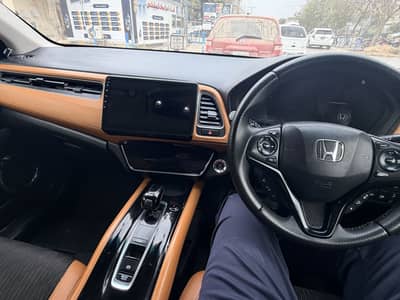 Urgent sale Vezel 2018/2023, in good condition