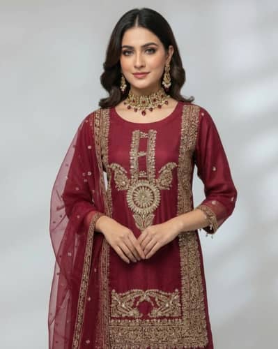 3 Pcs / Party Dress/ Eid Collection/ Branded Suit / Trending Design