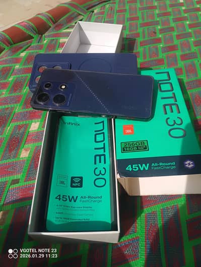 Infinix Note 30, Model X6833B,  8+5 gb/ 256 gb.