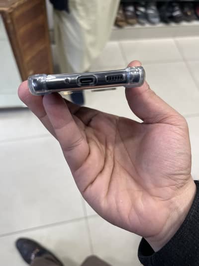 Mobile phone samsung A33