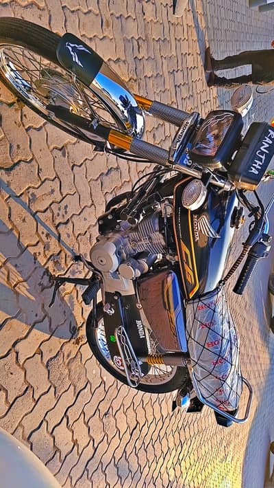 Special Edition 125 Self Start 2022 Model