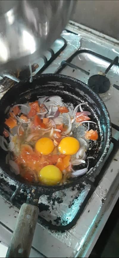 desi eggs/pure desi eggs /free range eggs