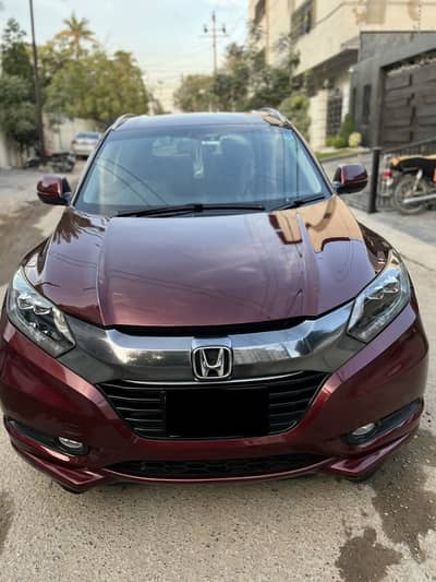 HONDA VEZEL Z PACKAGE HYBRID MODEL 2014/17