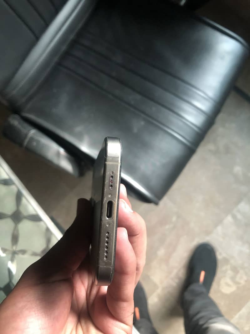 iPhone 15 Pro Max JV – Non-PTA – Excellent Condition 0