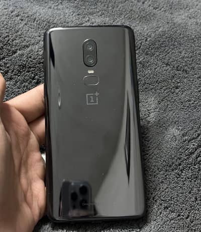 ONEPLUS 6 8/128 DUAL SIM