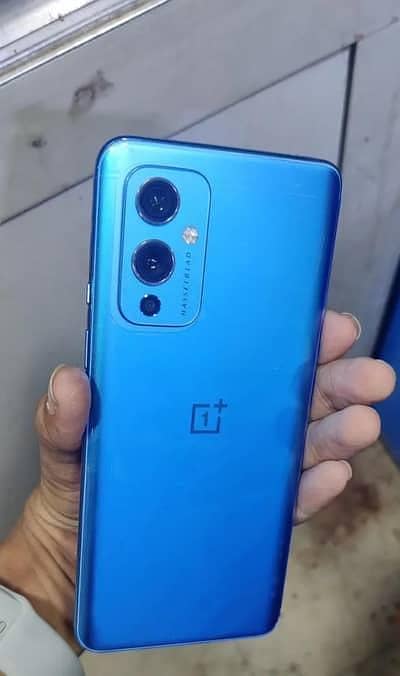 OnePlus 9
