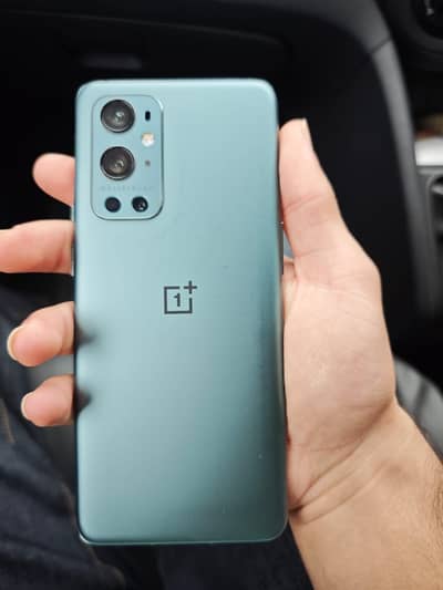 Oneplus 9 pro (12/256) urgent sale