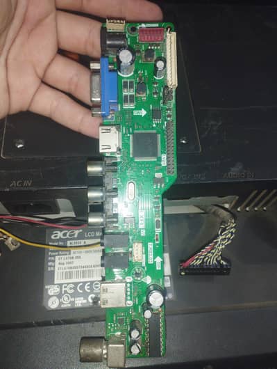 Moniter to cable TV converter