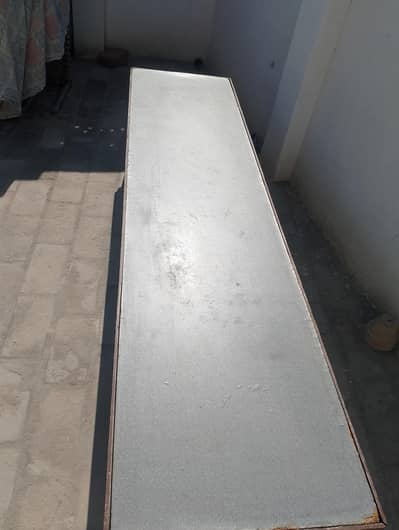 Long Table for sleep