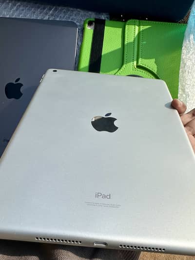 iPad 9 generation (white brand new)