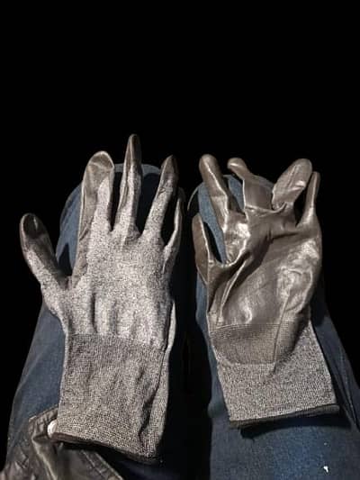 Kit Flying Premium Gloves – Pack of 3 | Rs 2000 | Lahore Only