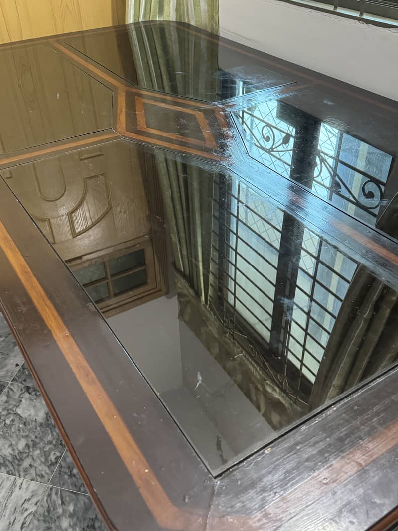 Dining Table with 6 dining chairs 2