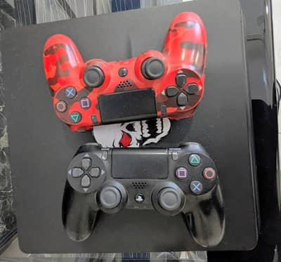 Playstation 4 slim