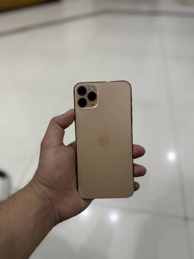 Iphone 11 pro max 256Gb Dual Sim Pta Approved Gold color