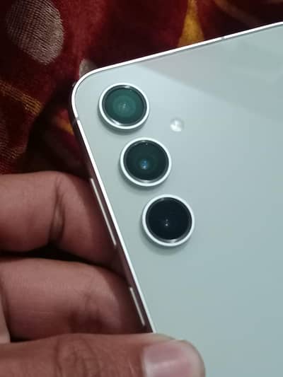 Samsung s23fe 8/256 official PTA Full box Mint & free wireless case