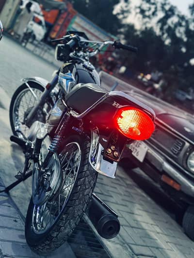 salam i am selling a honda 125 in good condition