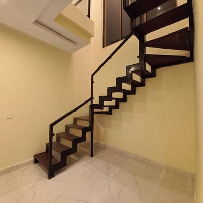 03 Bed Brand New Penthouse For Sale With Servant