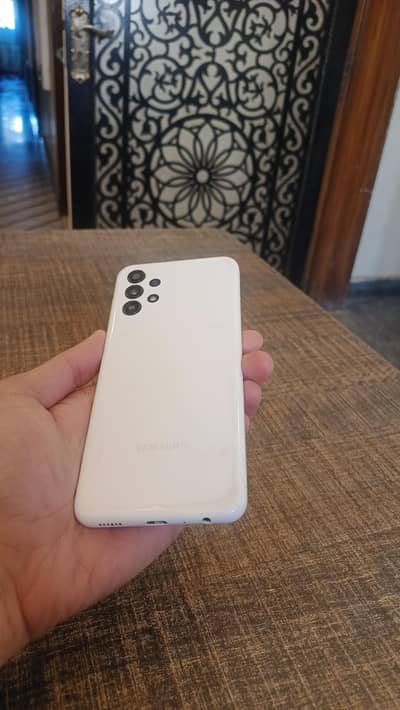 Samsung Galaxy A13 4gb Ram 64gb Storage with Box