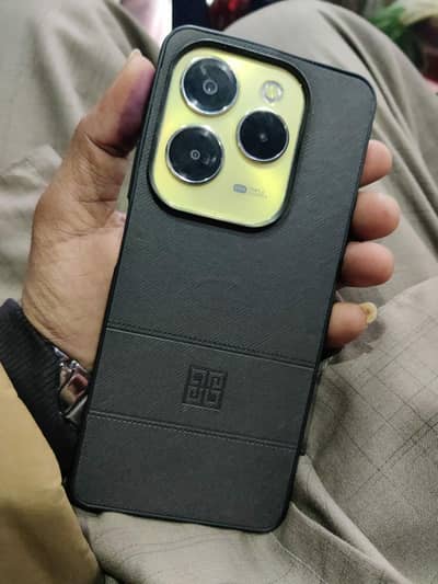 infinix hot 40 16 Gb 256gb