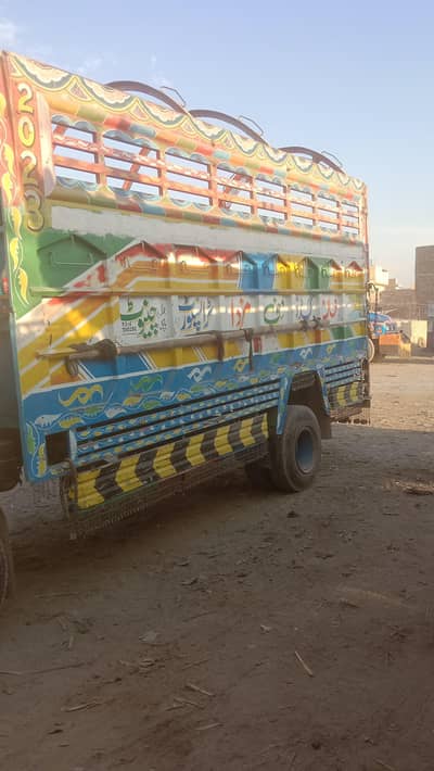 mazda t3500 16 fit body gear 4100 engine 3500 cargo ka hessa bara Wala