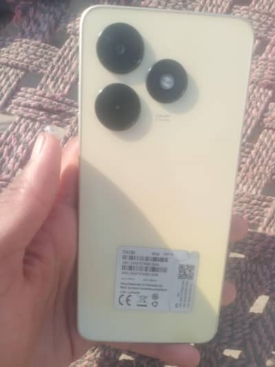 tecno spark go2024 4+4/64