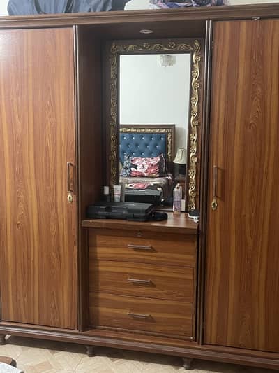 URGENTLY SELLING FURNITURE