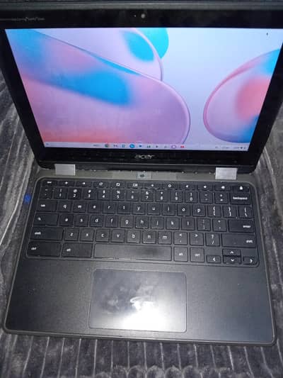 chrome book with touch screen