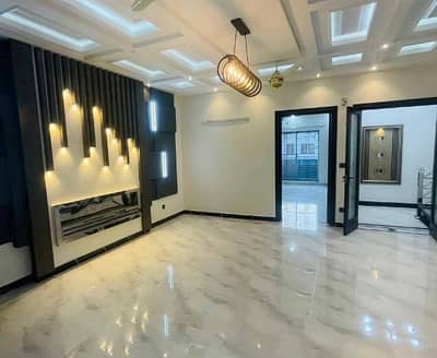Highly-Desirable 5 Marla House Available In Bahria Town - Sector C