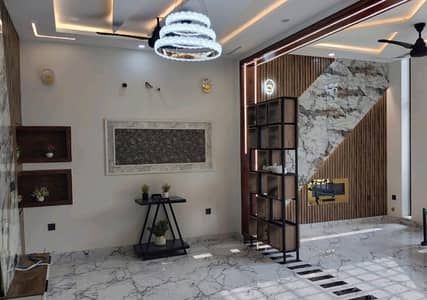 Good 10 Marla House For sale In Bahria Town - Sector E