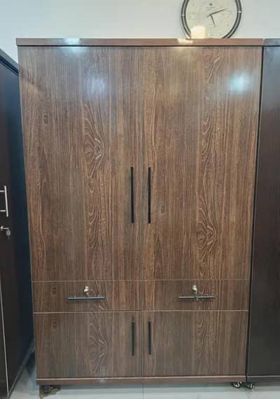 2 Door Alamari/ Wardrobe/ Cupboard/ Almari for sale