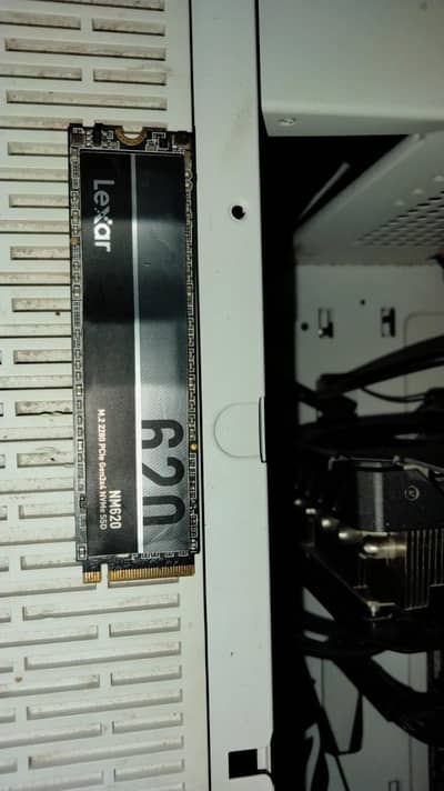 selling lexar nm 620 NVME gen 3 256gb SSD