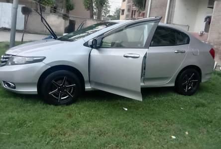 Genuine condition Honda City 2015 for sale