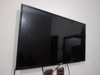 Haier LED 32 inch for sale