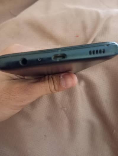 Samsung A03 non pta  screen damage