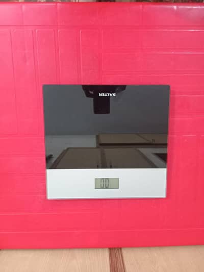 Salter UK Digital Electric Glass  Weight Scale