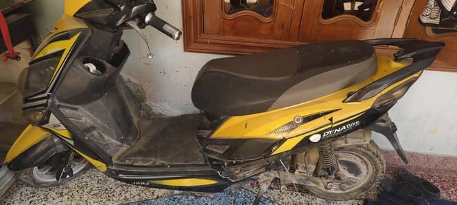 Electric scooty for sale
