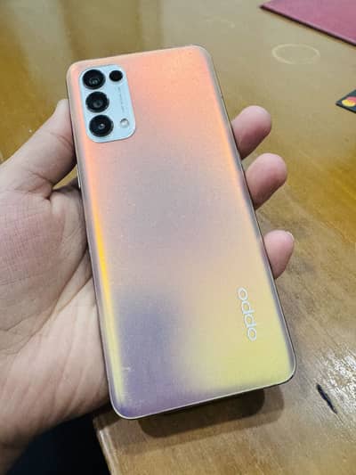 Oppo Reno 5 8/128.