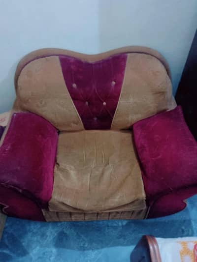 6 sitters beautiful sofa set for sale . 03224776750