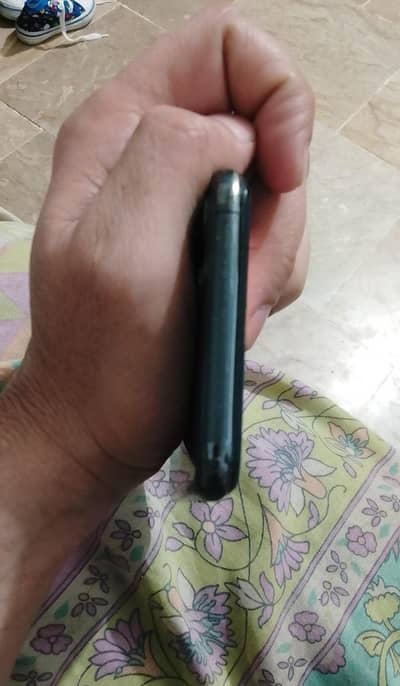 Iphone 11 pro max read full add